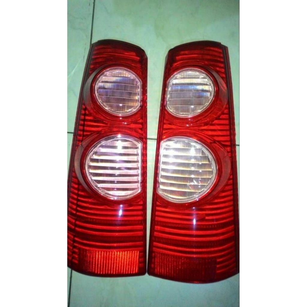 mika lampu stop avanza xenia VVTI 2008- 2011