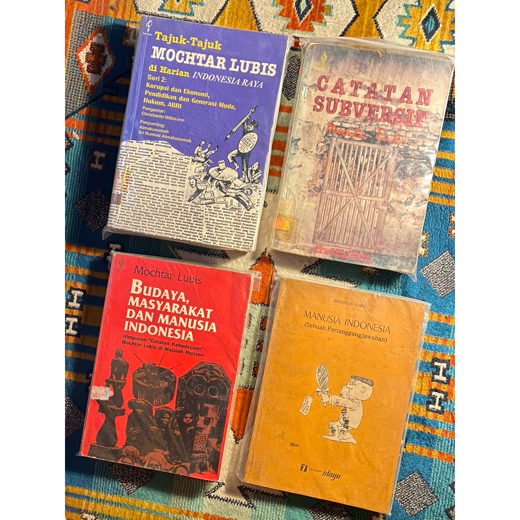 BUKU PRELOVED LANGKA SASTRA ESAI INDONESIA MOCHTAR LUBIR | ESAI INDONESIA KUMPULAN ESAI | BUKU PRELO