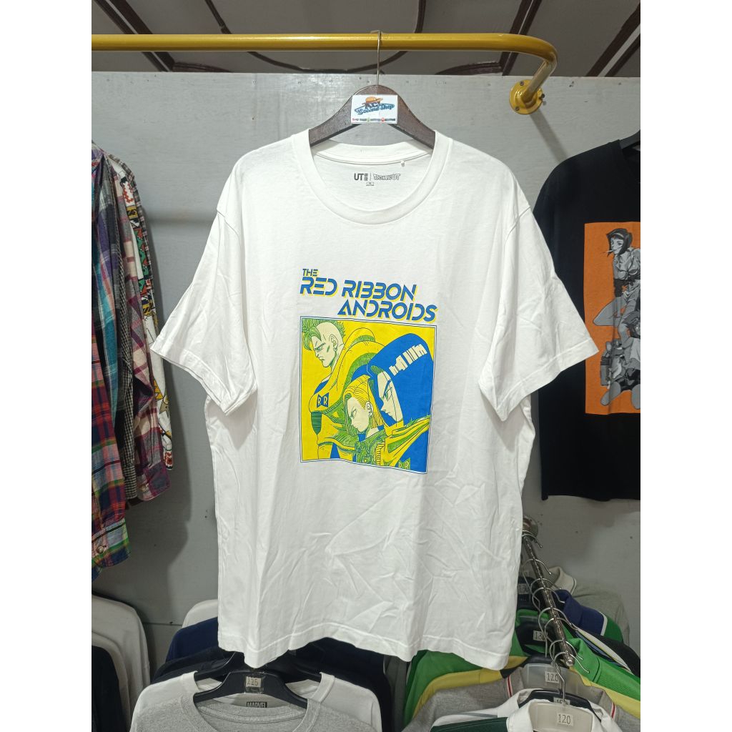 Kaos uniqlo x dragon ball