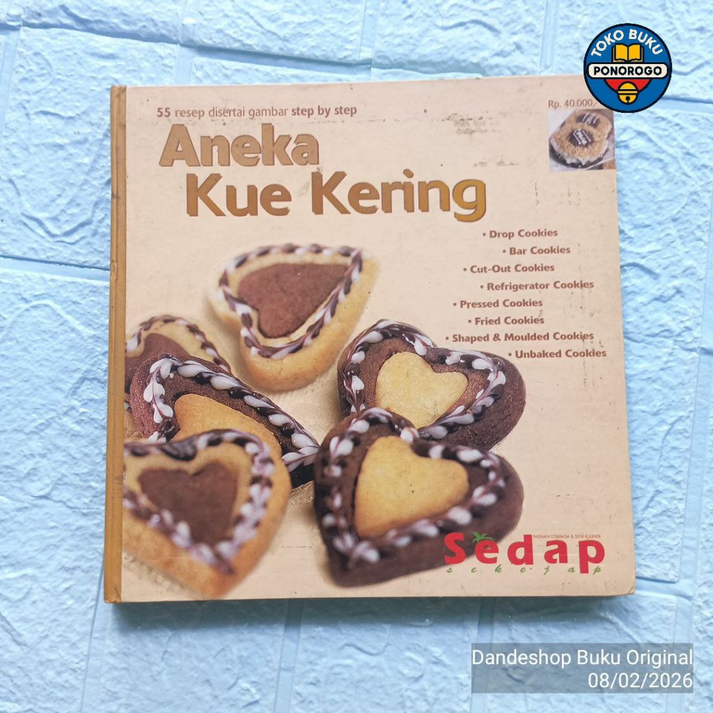 (BEKAS) Aneka Kue Kering - 55 resep disertai gambar step by step Sedap Sekejap Hardcover - BUKU RESE