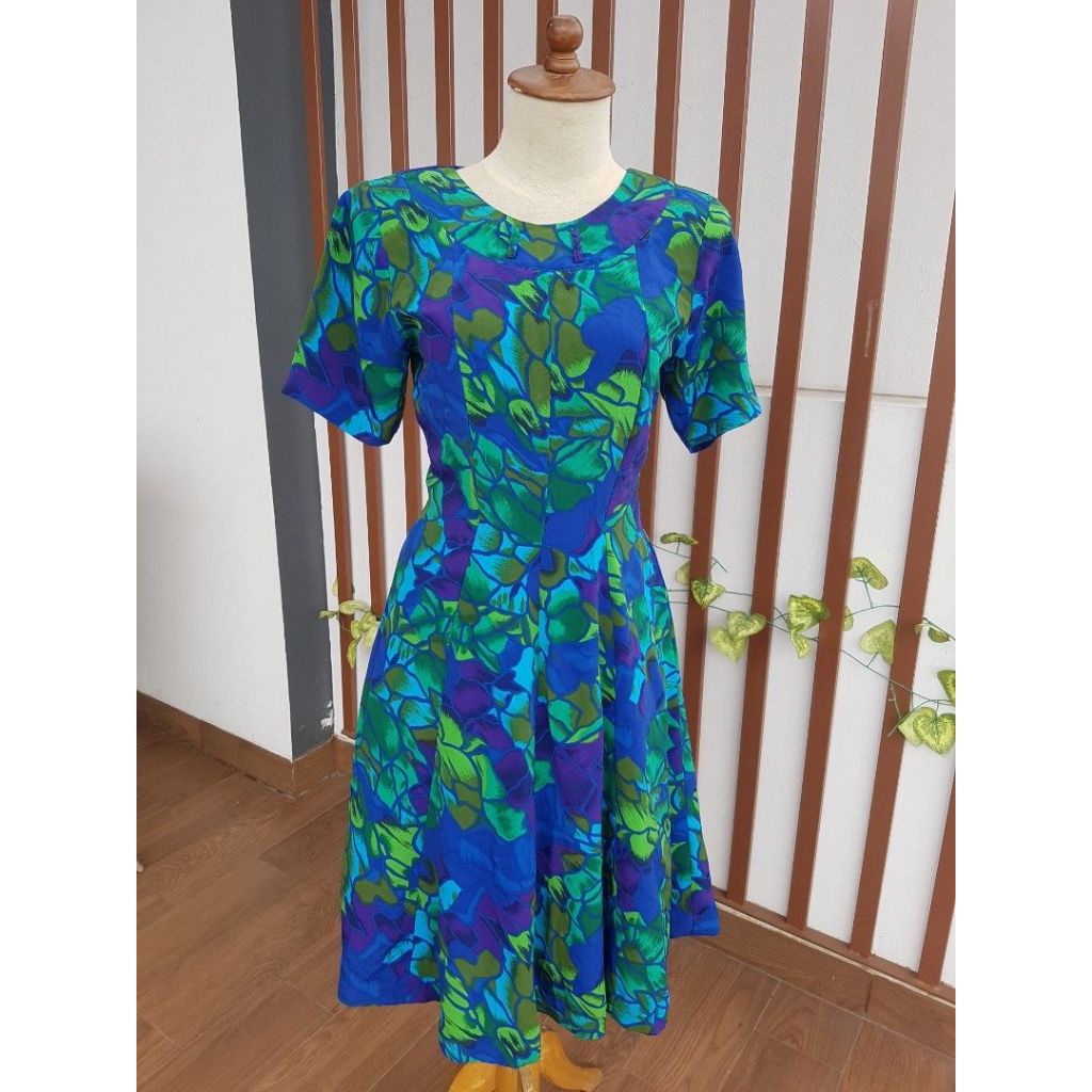 dress abstrak