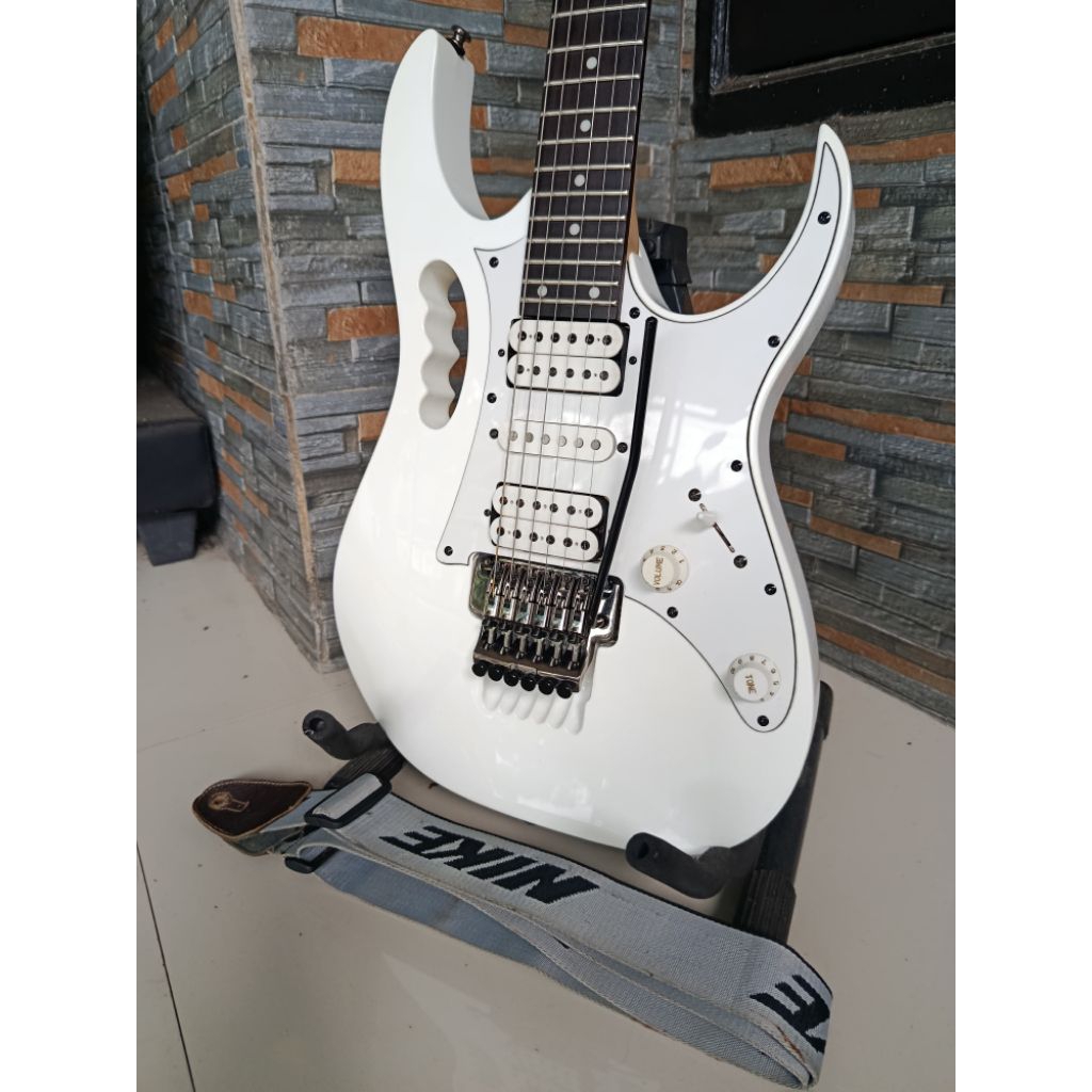 ibanez jem jr dot inlay 2008 ori indo likenew