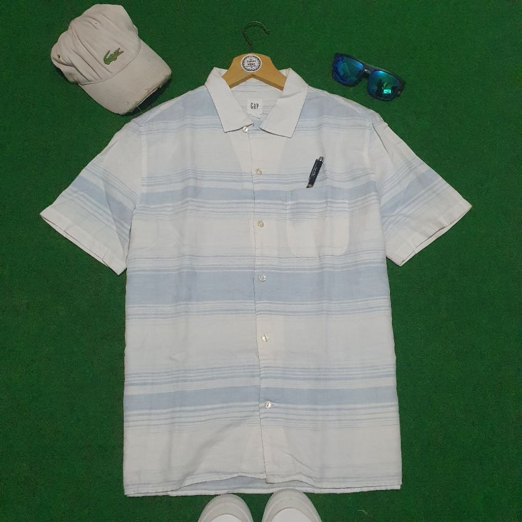 kemeja GAP