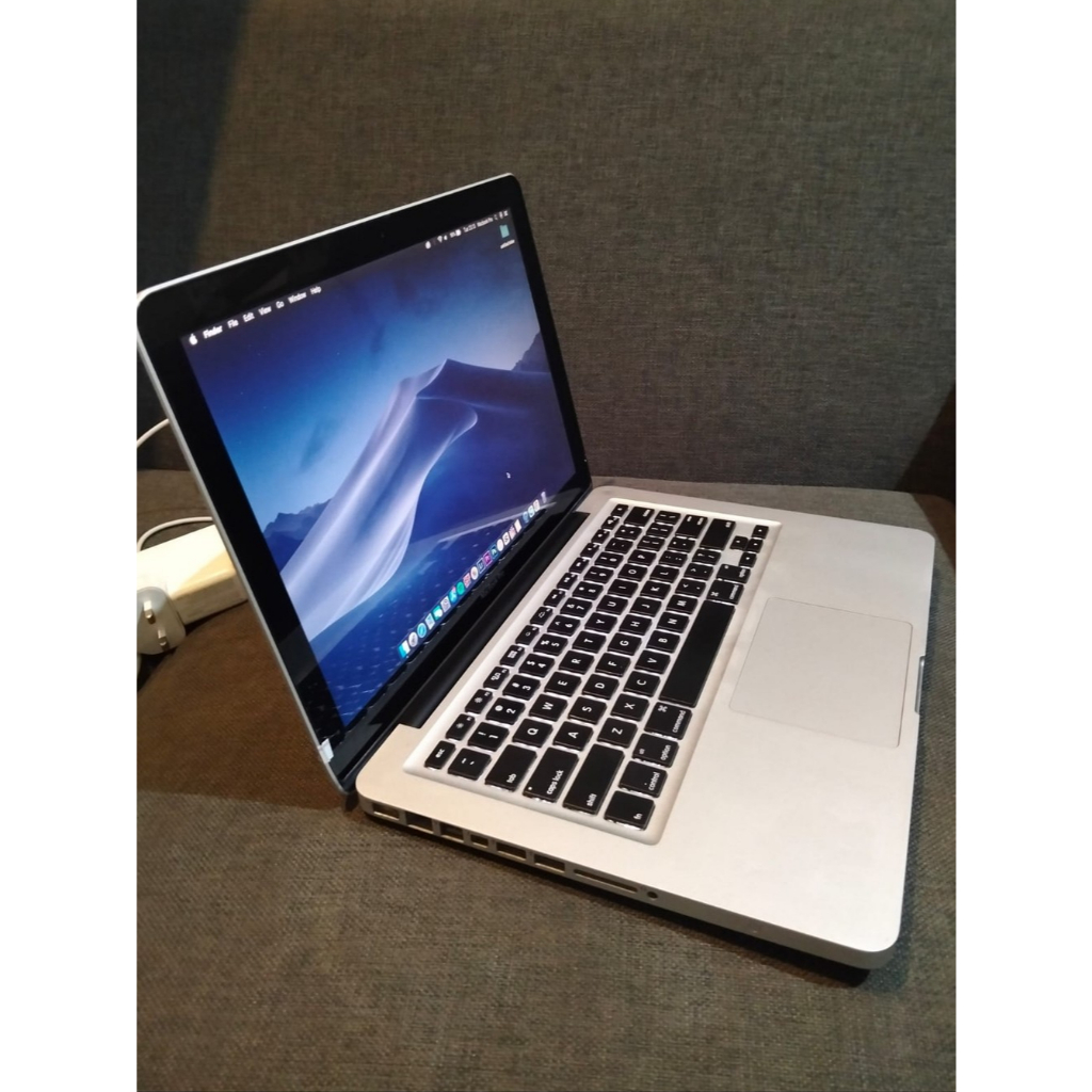 Macbook Pro 2012 Corei5 RAM 8gb SSD 256GB mulus istimewa