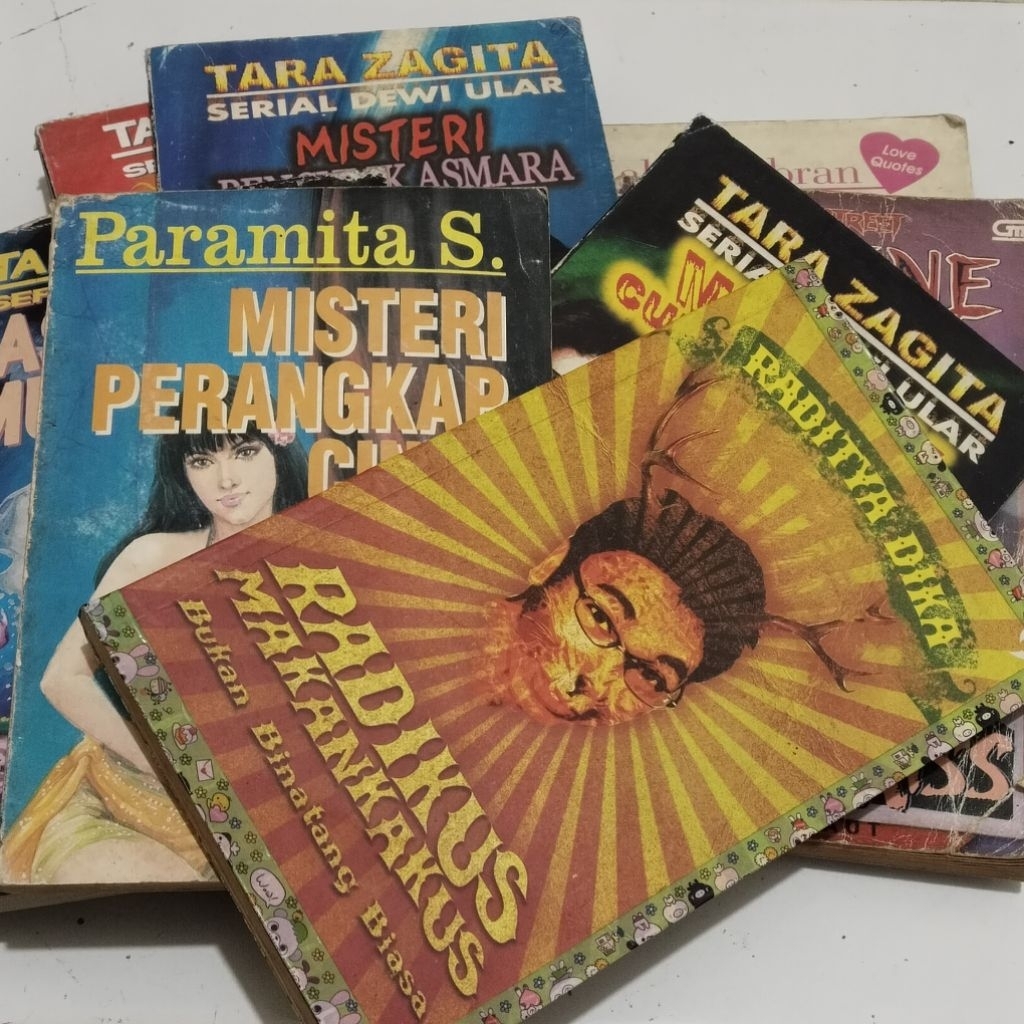 Cerita Horor Vintage & Novel