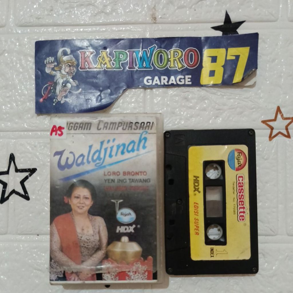 KASET PITA,,,LANGGAM CAMPURSARI WALDJINAH