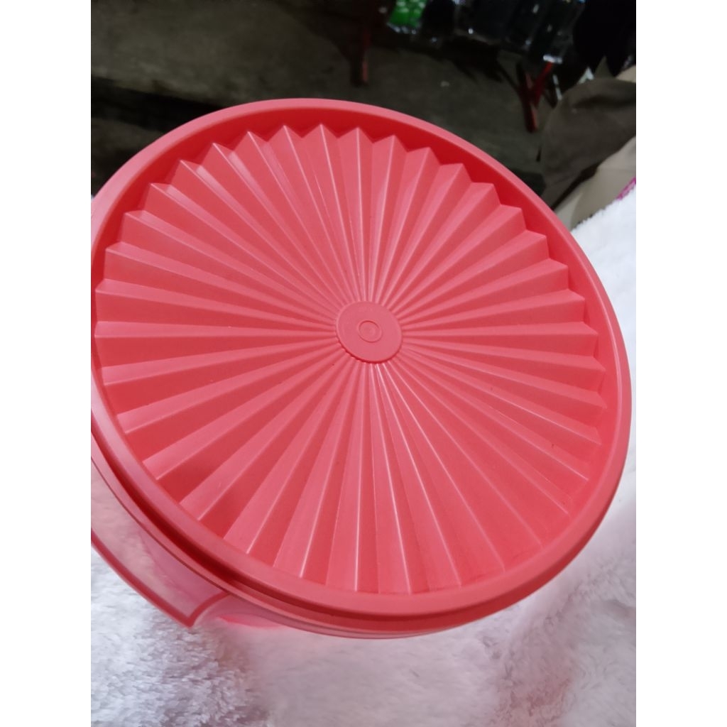 Tupperware maxe canister 5liter