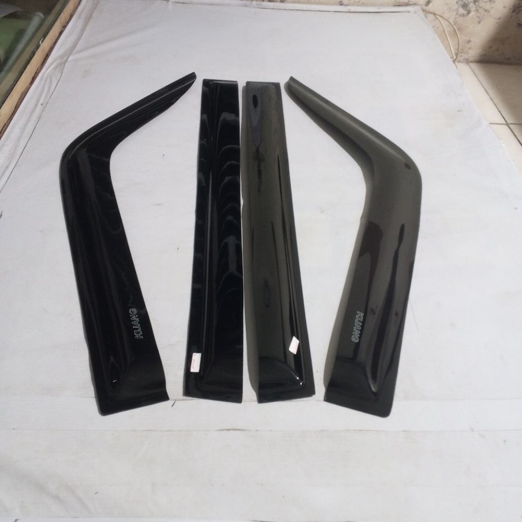 Talang air mobil Kijang Grand model slim