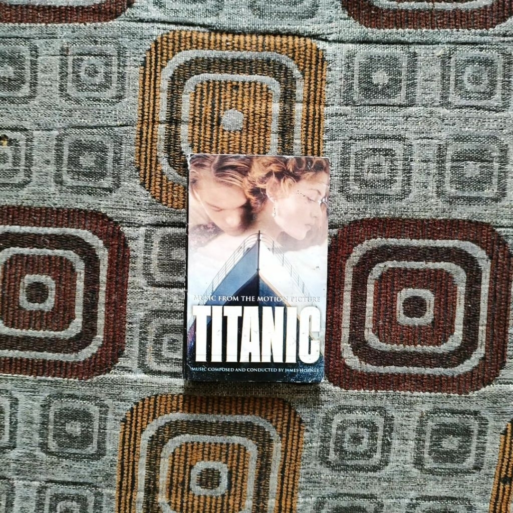 kaset pita OST TITANIC