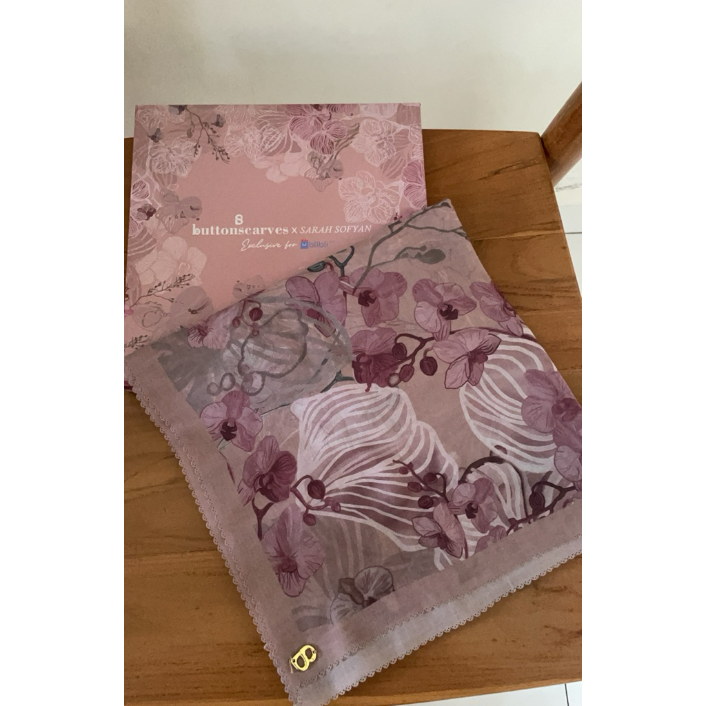 Buttonscarves preloved Orchide series