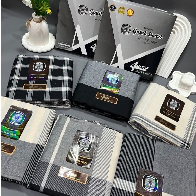 Sarung Gajah duduk black n white / Hitam Putih Clasik PREMIUM