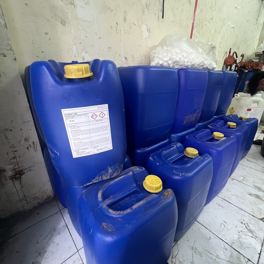 jerigen derigen bekas ukuran 25 liter 35lt Tebal dan awet