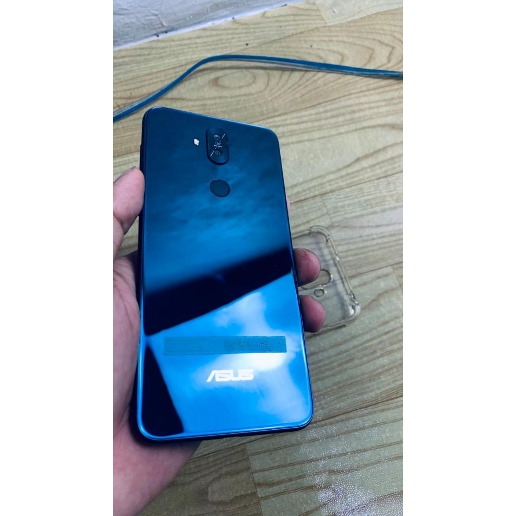 ASUS ZENFONE 5Q 4/64