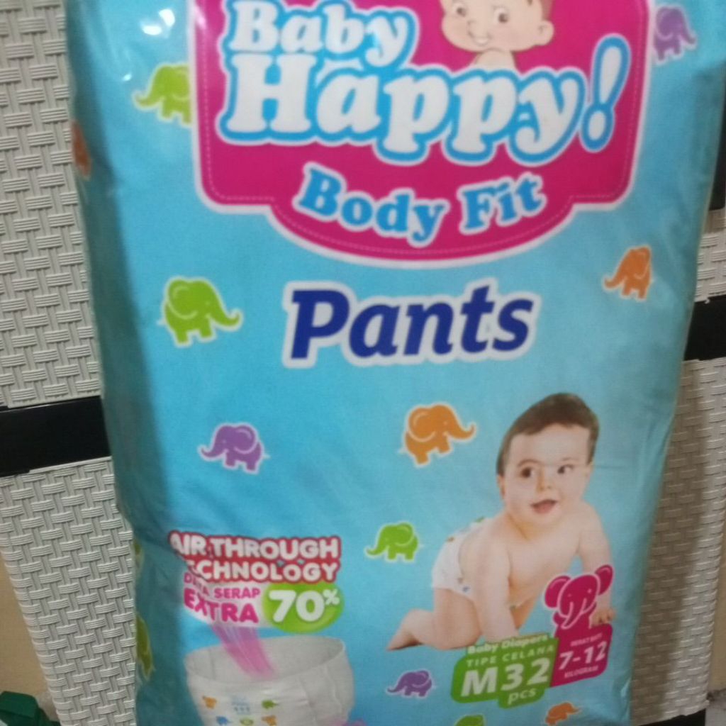 pampers baby happy ukuran M32