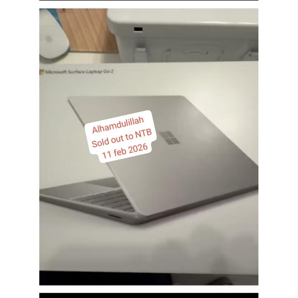 Microsoft Surface Laptop Go 2 - Warna Platinum