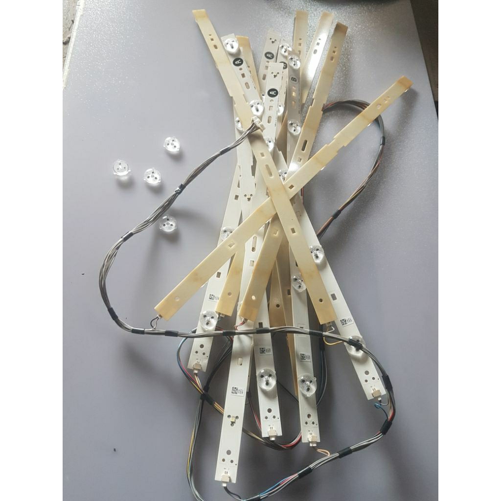 BL BACKLIGHT TV SONY KLV-40EX43A BEKAS NORMAL