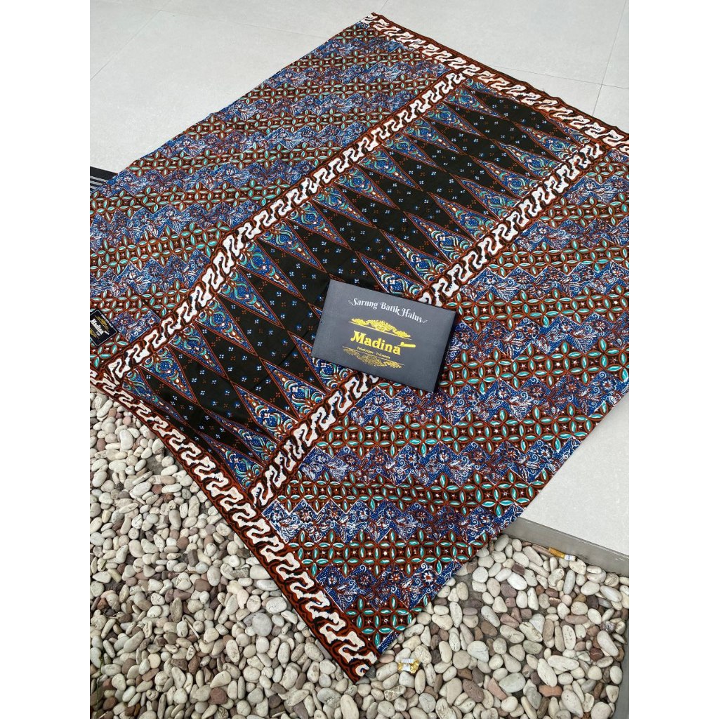 Sarung Batik Aroja Semi Tulis Katun Halus Kemasan Box Madina Exclusive