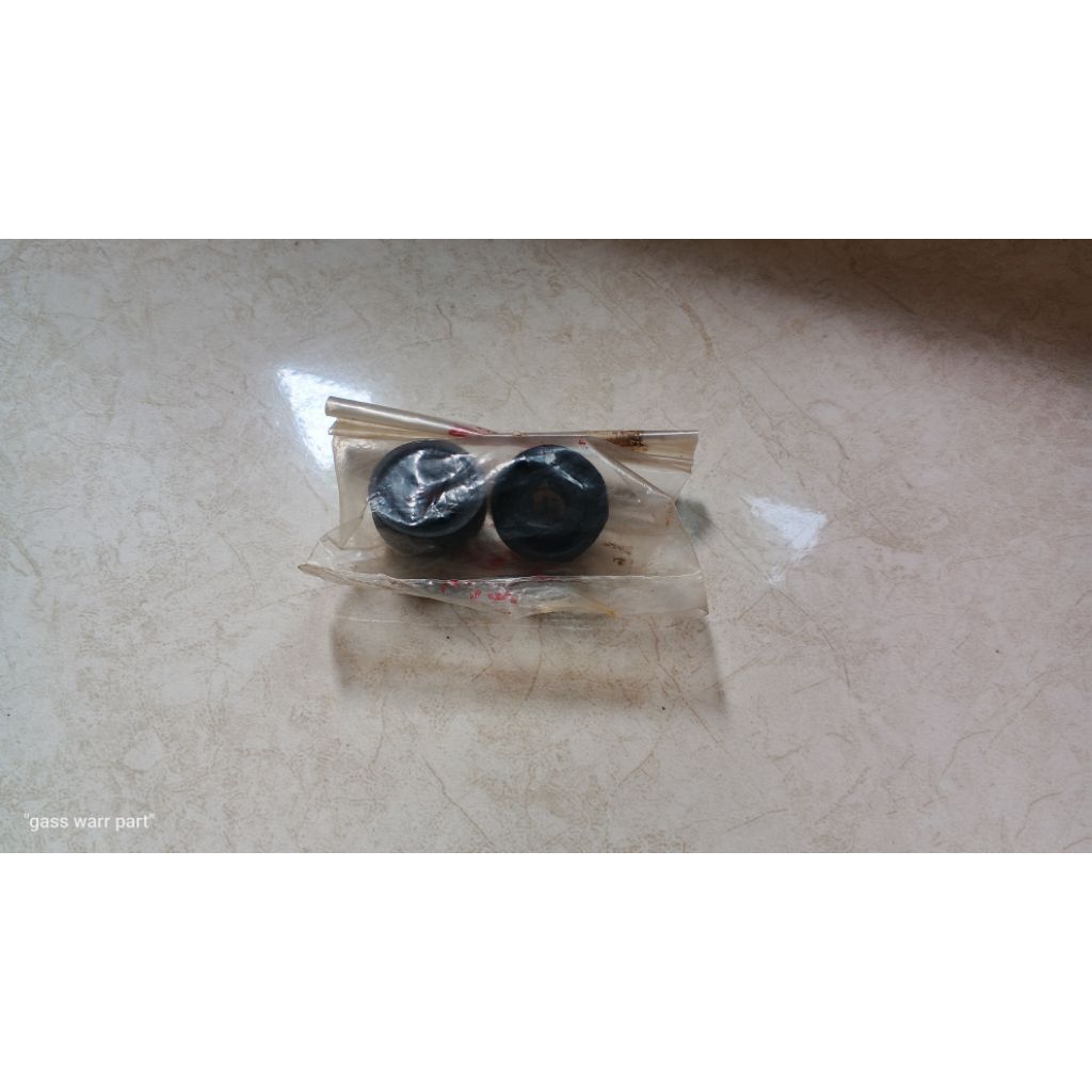 karet Bosh tangki belakang Suzuki RGR new original sgp