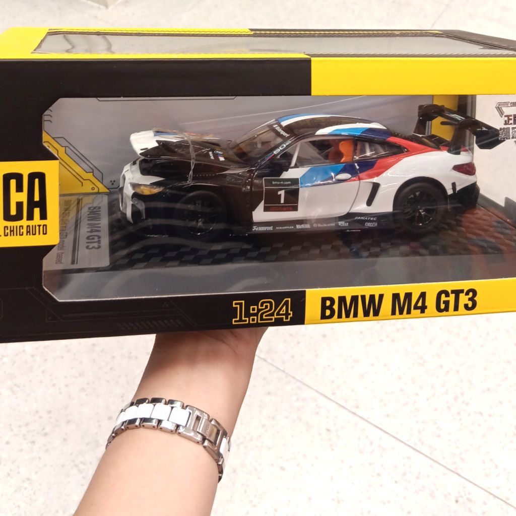 DIECAST CCA BMW M4 GT3 1:24