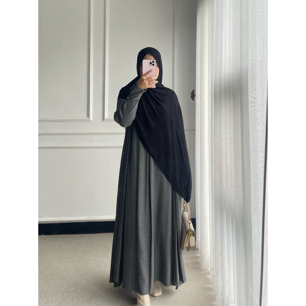 Haifa Abaya Outer