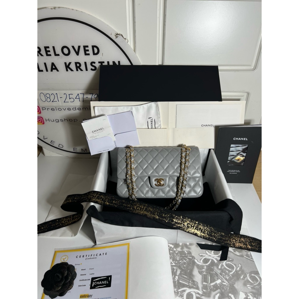 nego preloved grey lambskin Double Flap Bag