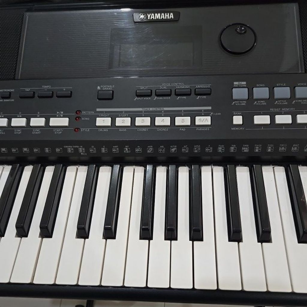 YAMAHA PSR E433 Keyboard Arranger / YAMAHA PSR E-433 USB FLASHDISK Mulus Rumahan