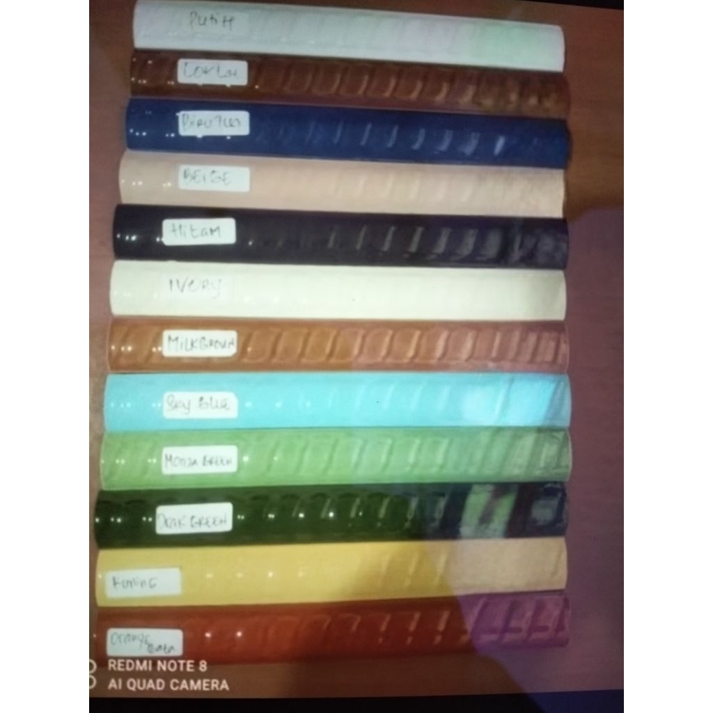 Kuku Macan 20 cm Motif Ulir - Bon Bon Lis Keramik - Pinggiran Keramik
