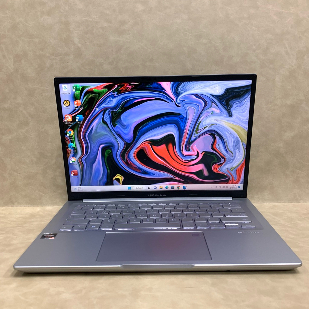 Laptop Asus Vivobook M1403QA Ryzen 7 5800H RAM 16 GB SSD 512 GB Radeon Graphics 14”Wuxga nominus