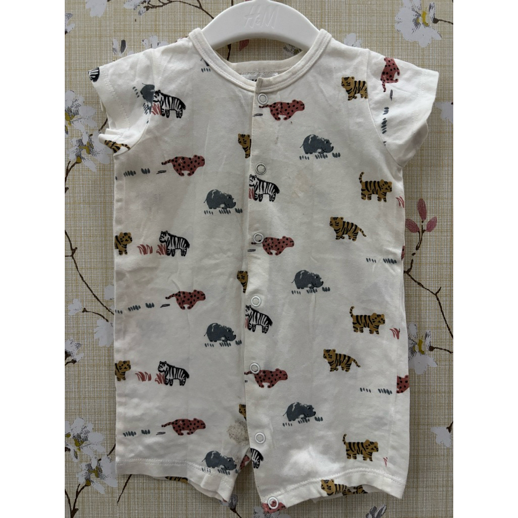 Preloved romper bayi hnm