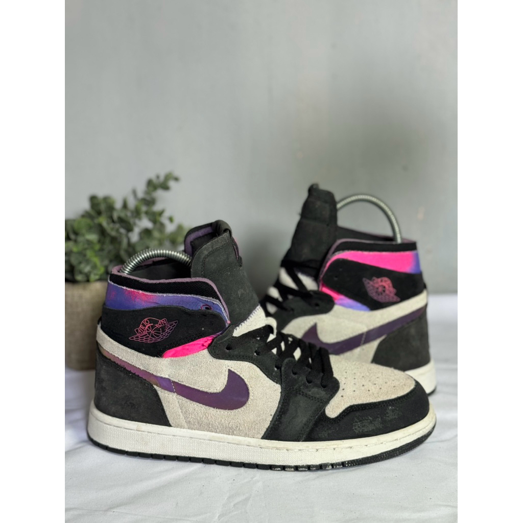 Sepatu Nike Paris Saint-Germain x Air Jordan 1 Zoom Comfort High Paris Suede