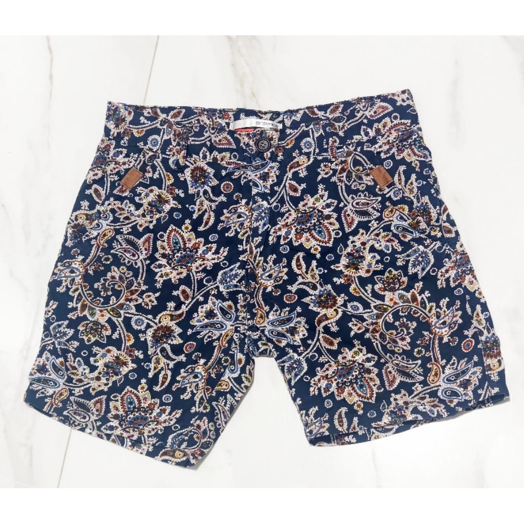 CELANA PENDEK ABSTRAK NAVY CANTIK GRAPHITE LP 80CM