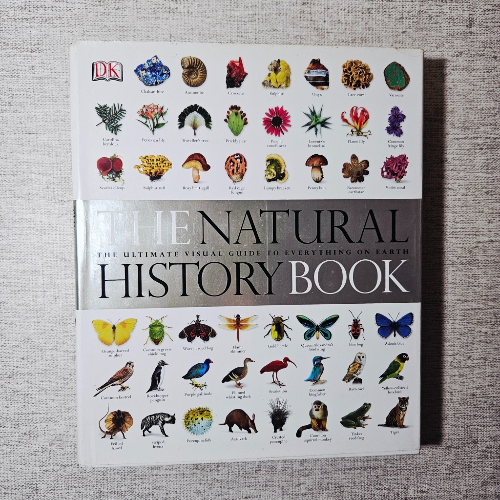 Buku The Natural History Book The Ultimate Visual Guide to Everything on Earth: DK Dorling Kindersle