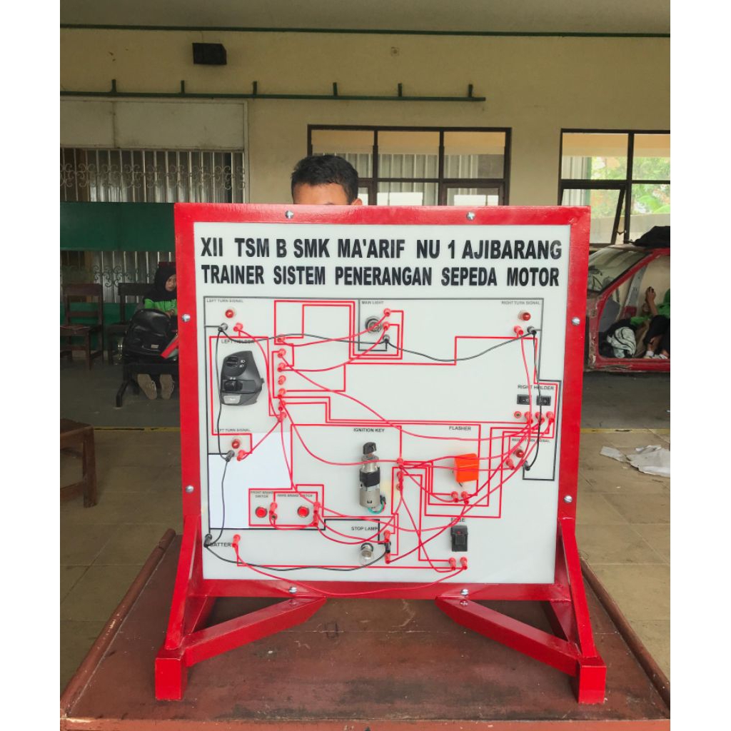 TRAINER SISTEM PENERANGAN SEPDA MOTOR