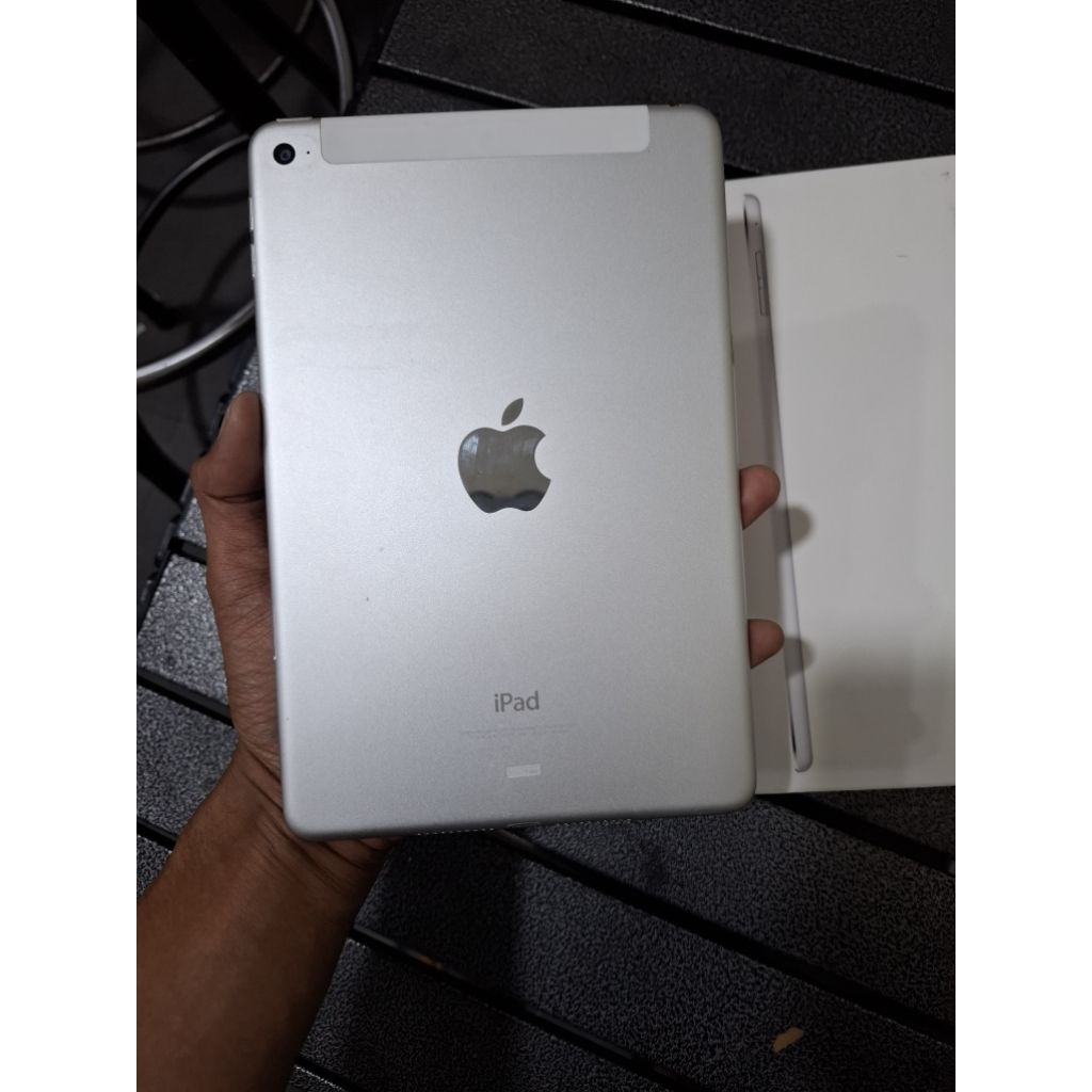 iPad mini 4 128gb WiFi Cell iBox