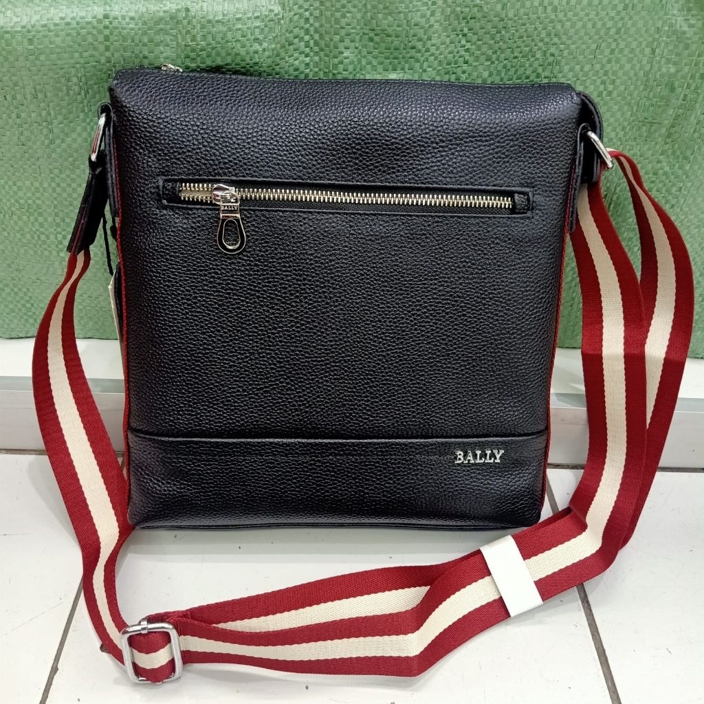 tas selempang kulit Bally crossbody bag leather