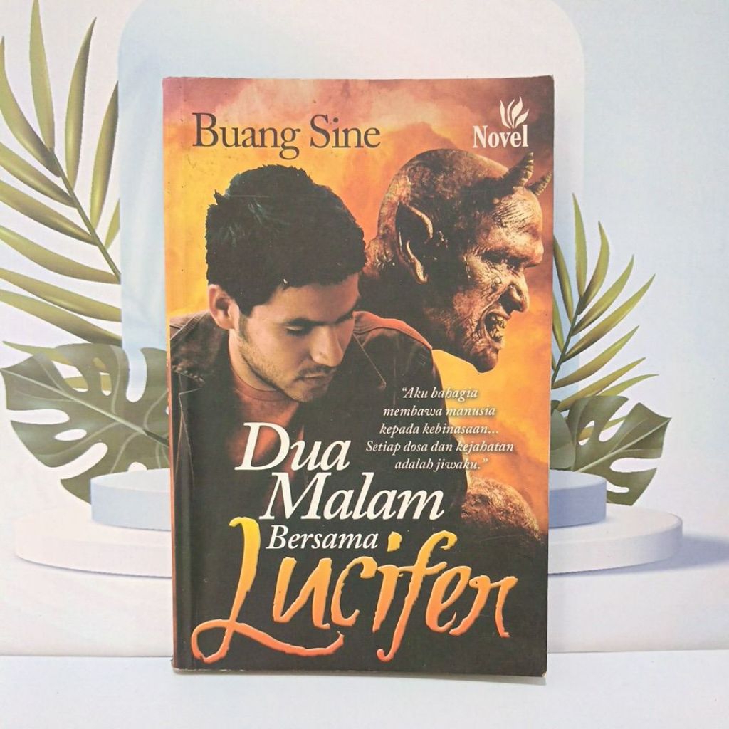 Novel Karya Buang Sine Dua Malam Bersama Lucifer Softcover Kondisi Bagus