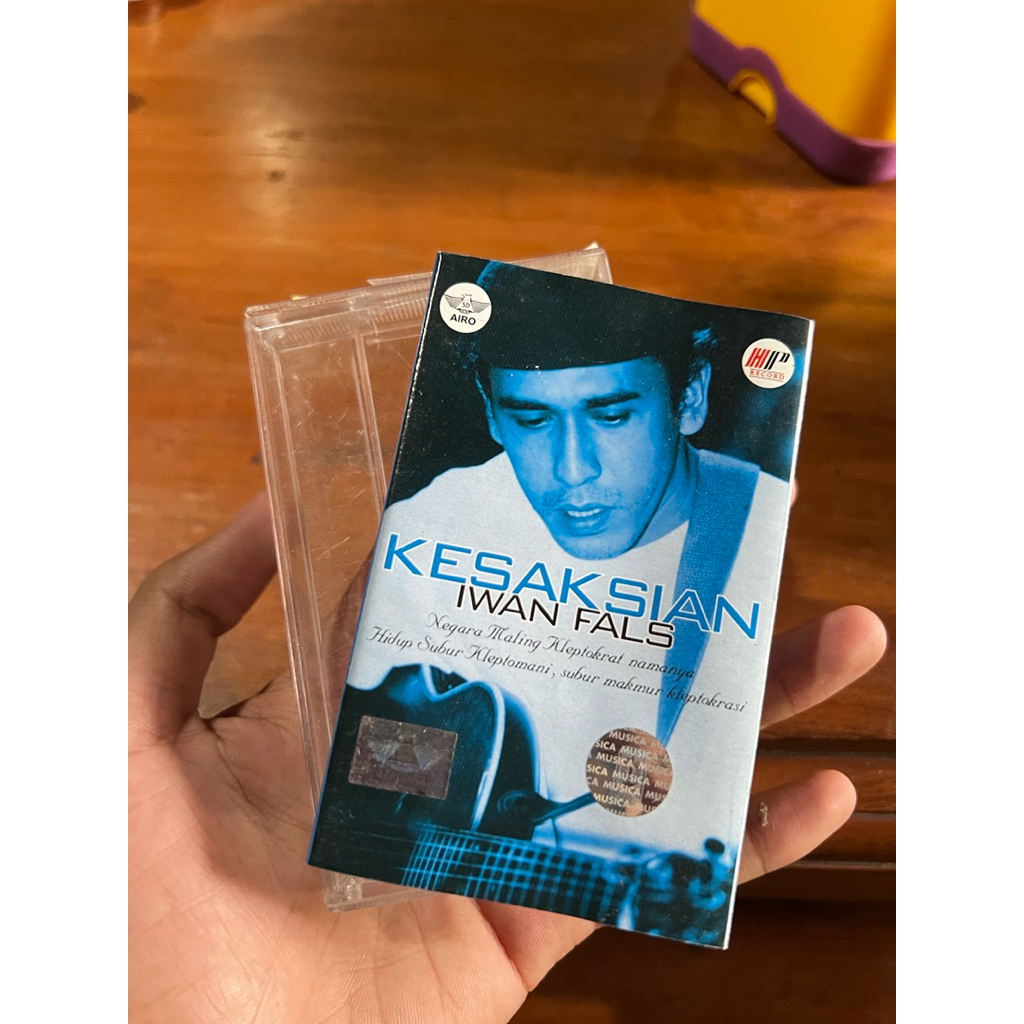 kaset pita iwan fals kesaksian