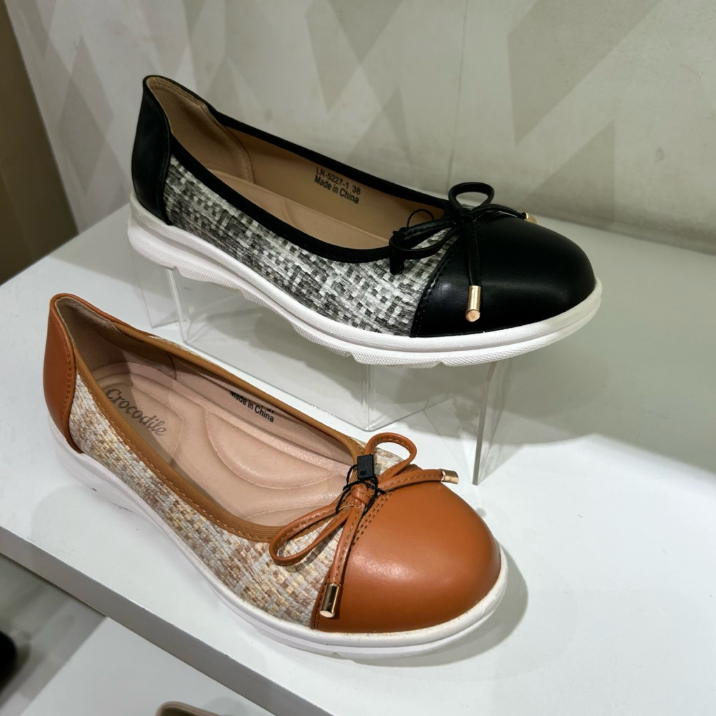 sepatu wanita flat ringan CROCODILE original
