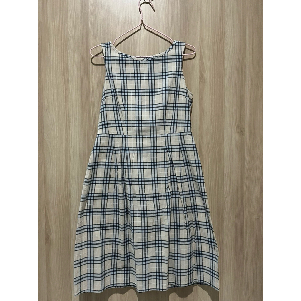 Dress Kotak-kotak (PRELOVED)