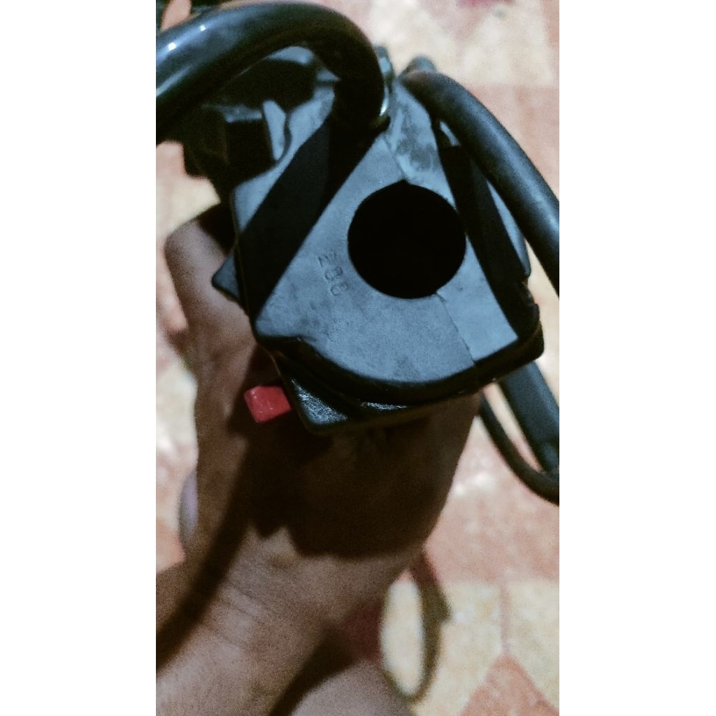holder gas kanan Suzuki tornado gs GX Satria 2t Shogun kebo original second
