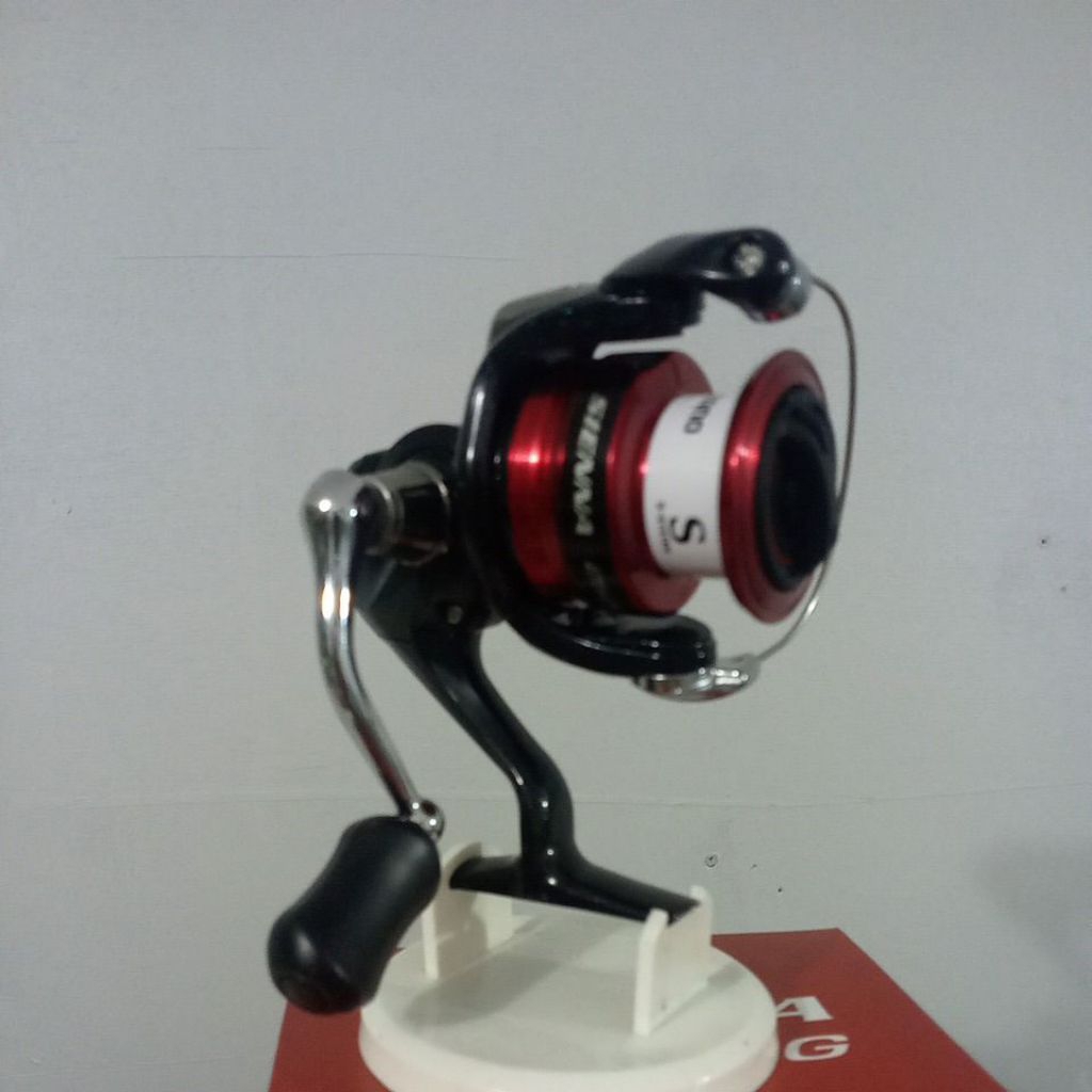 Reel Pancing Shimano Sienna 2500