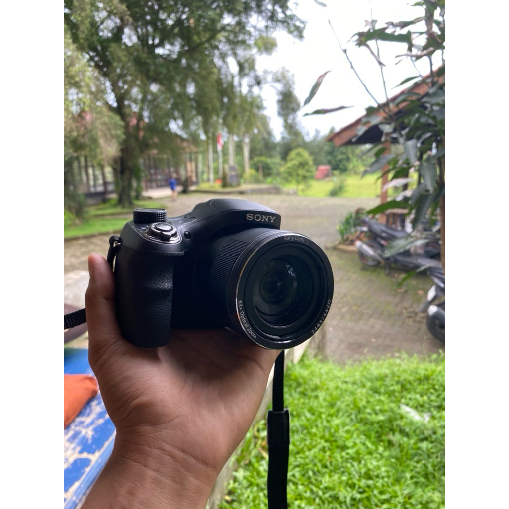 (PRELOVED) CAMERA SONY H-400