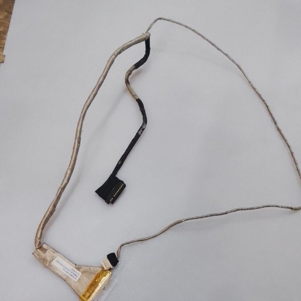 Fleksibel LCD Laptop Toshiba L630