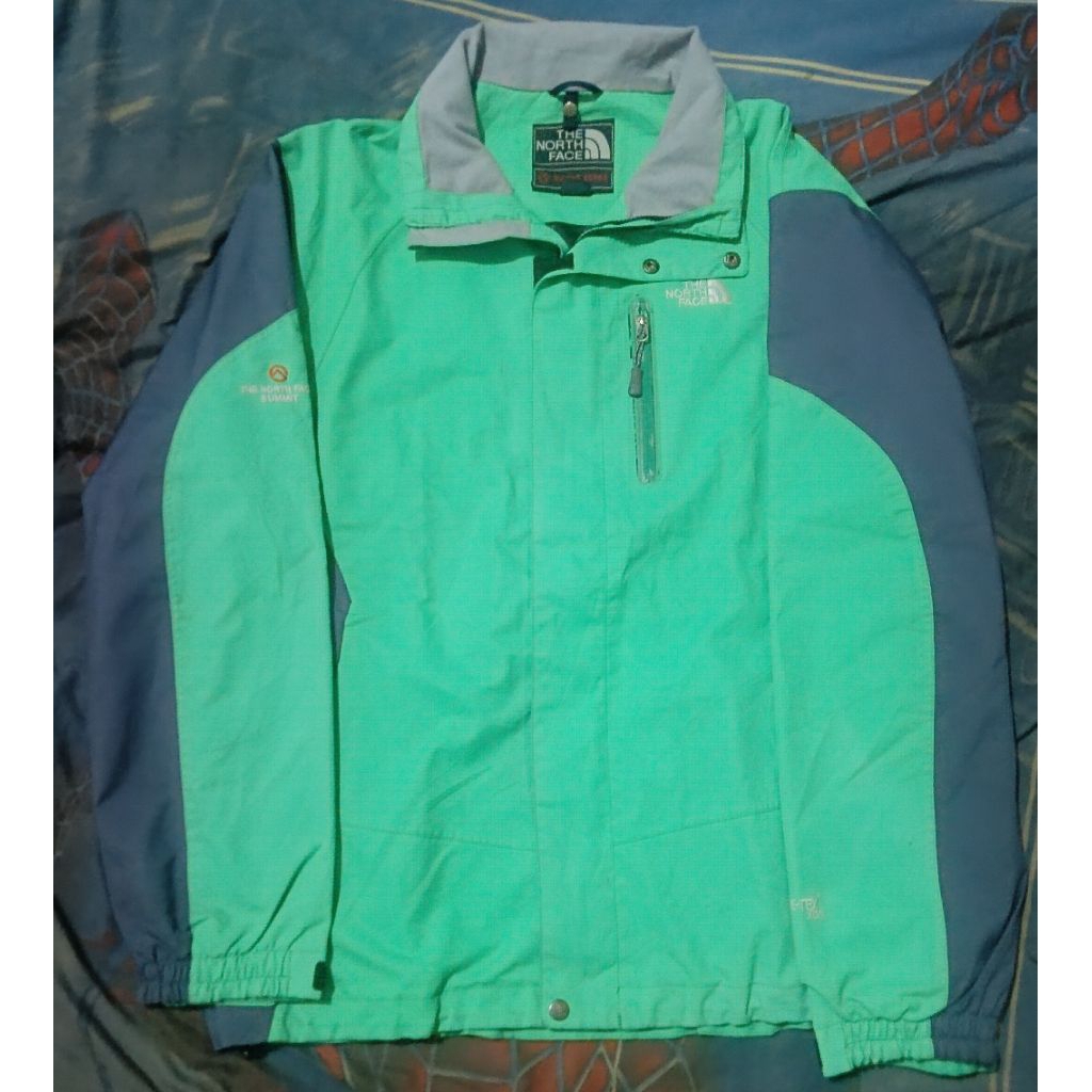 Jaket Outdoor Casual The North Face Summit Series Goretex Two Tone Color