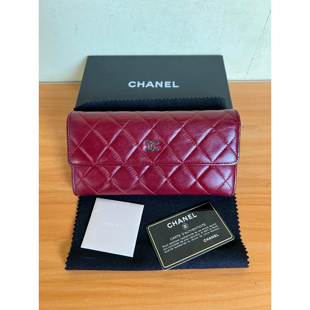 Chanel Wallet 16