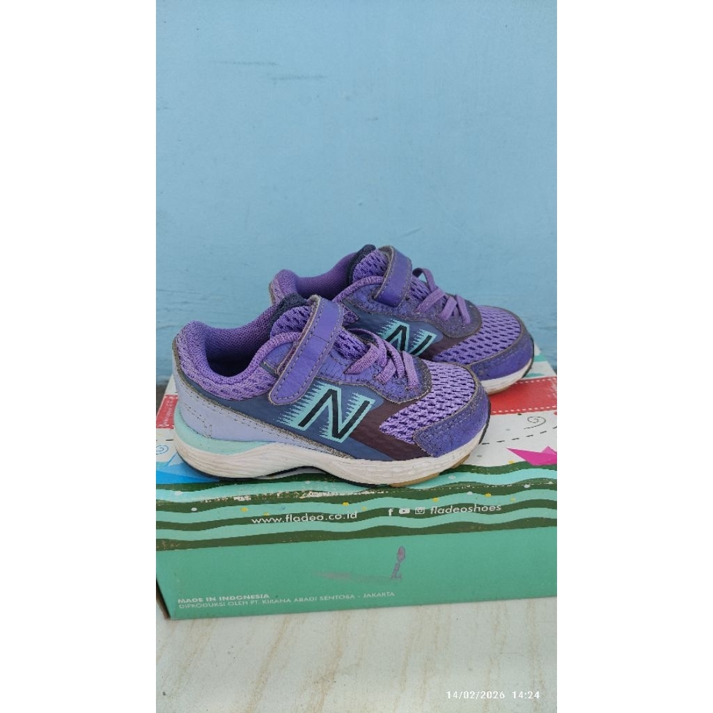 Sepatu New Balance anak ( Second )