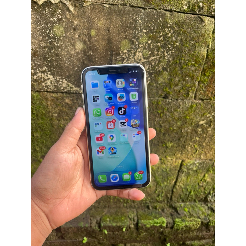 iphone 11 64Gb second inter