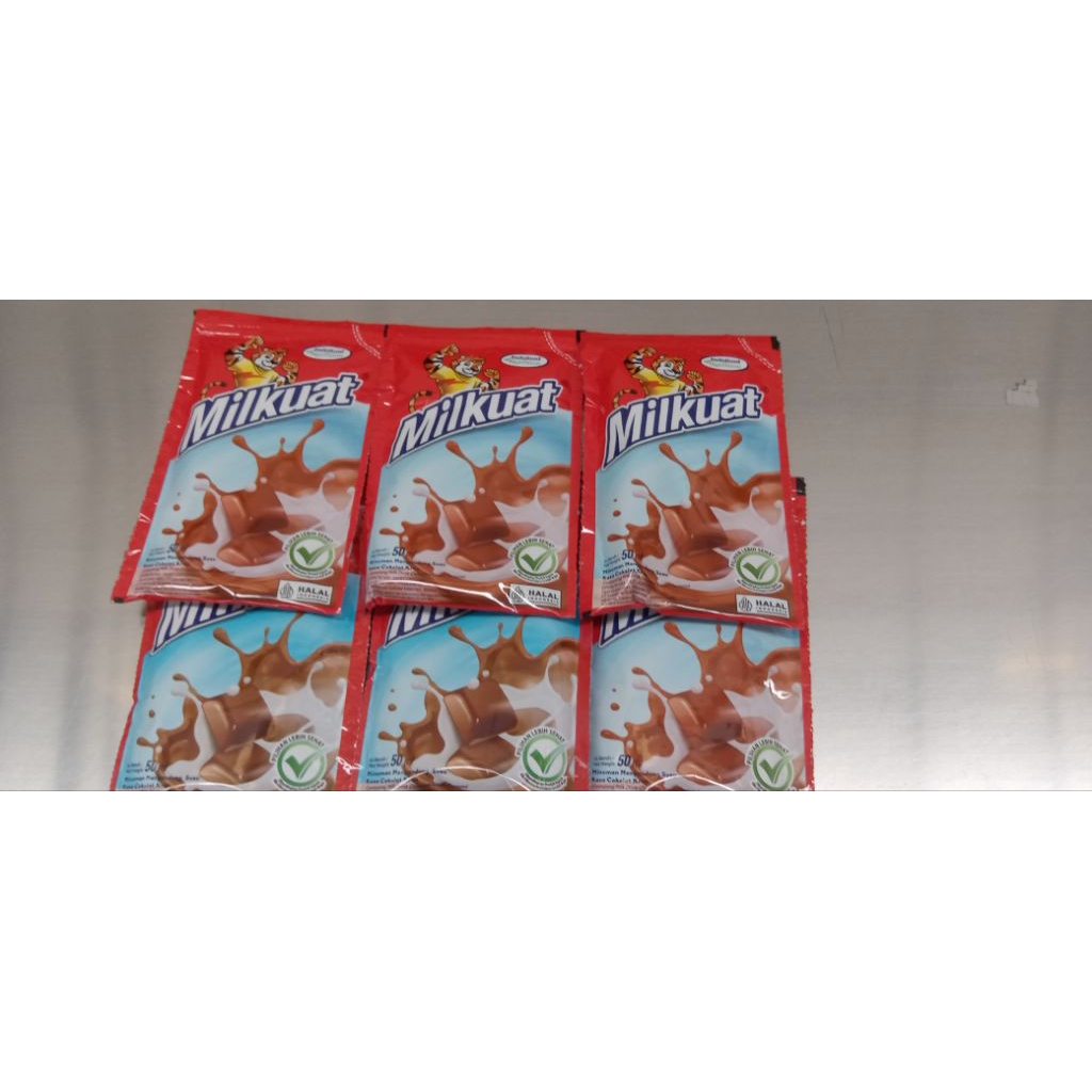 Paket 10pcs susu Milkuat bantal varian rasa coklat /stroberi