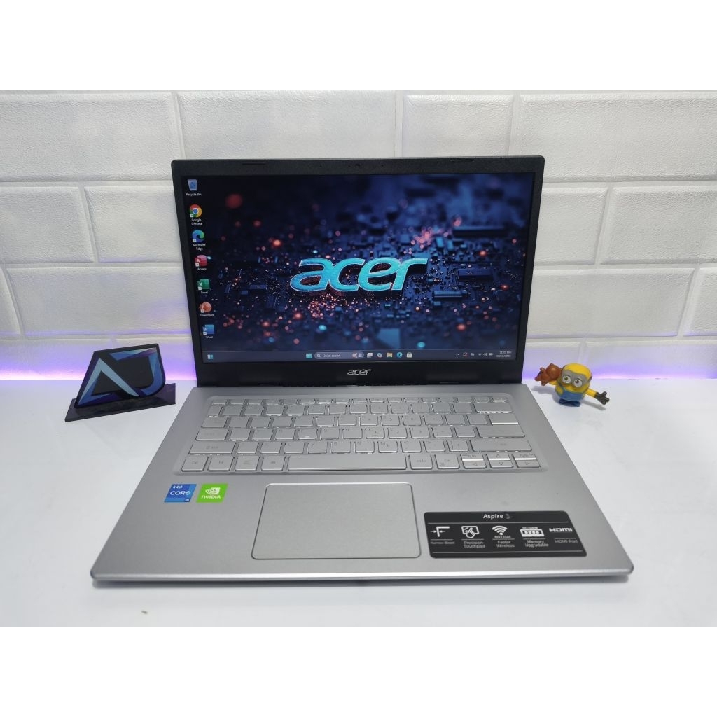 Laptop Acer intel Core i5 Dual VGA Ram 8GB, SSD 512GB Normal siap pakai