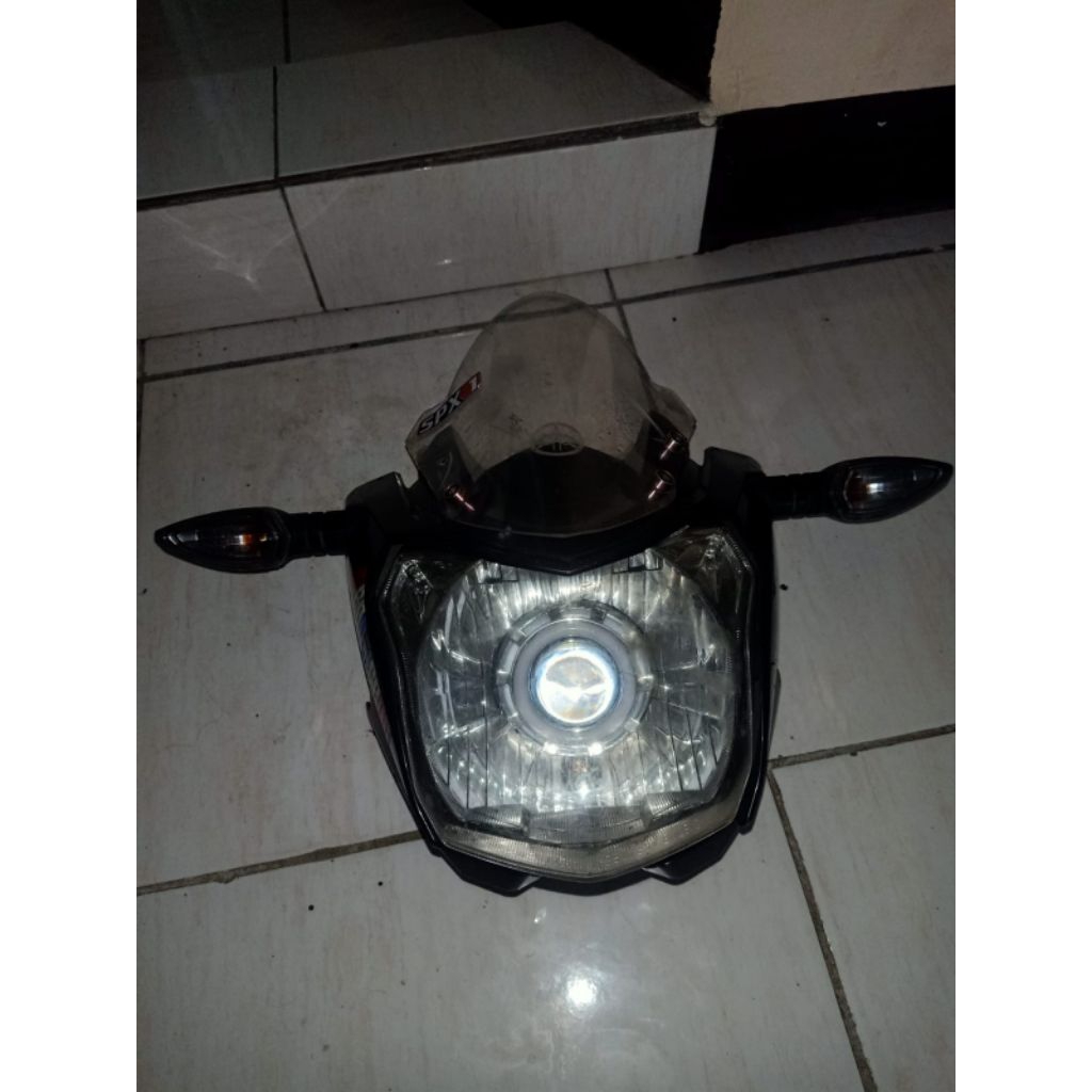 batok lampu vixion